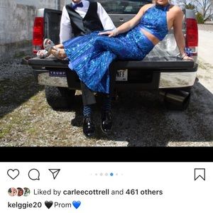 Prom dress worn once super pretty